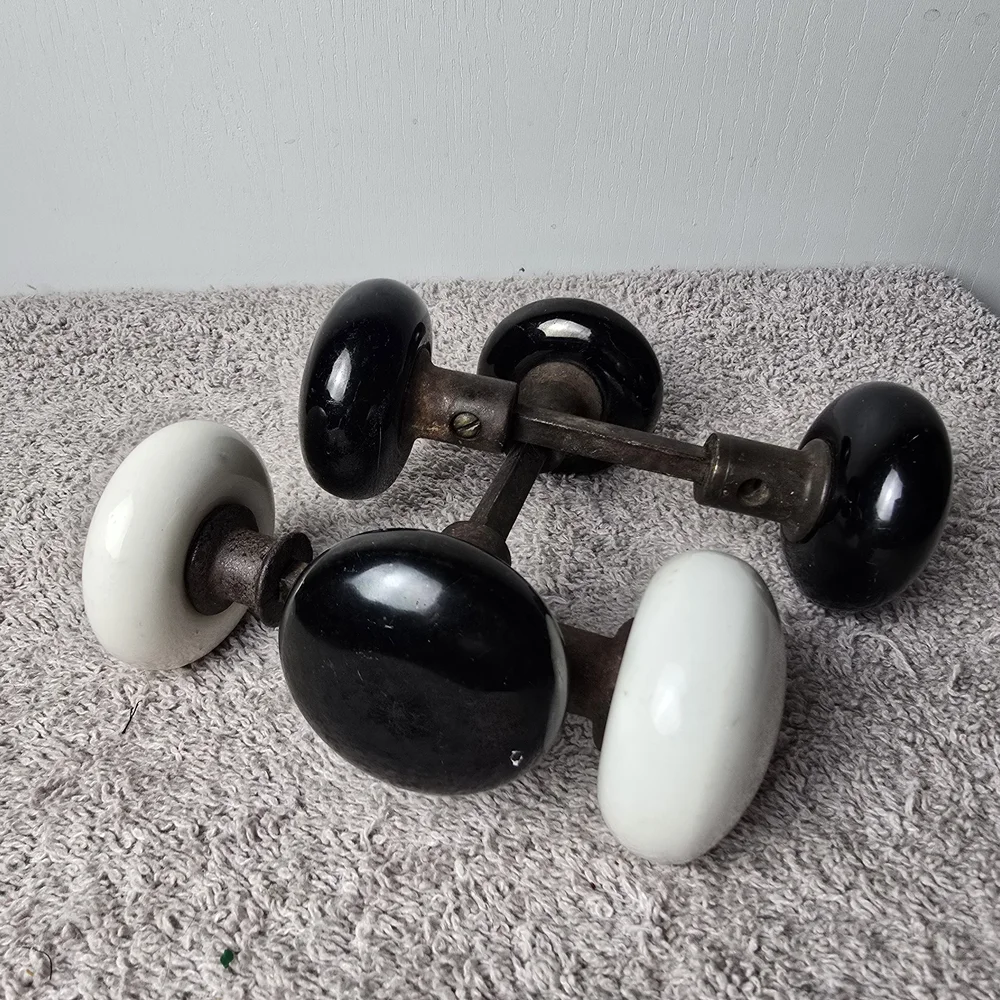 Vintage Black and White Door Knob Set